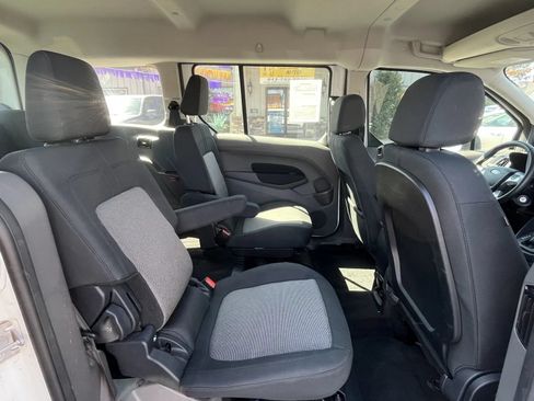 Used 2022 Ford Transit Connect XL w/ Trailer Tow Package FWD image 15