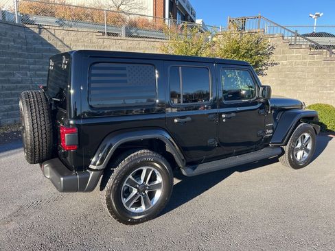 Used 2022 Jeep Wrangler Unlimited Sahara w/ LED Lighting Group image 11