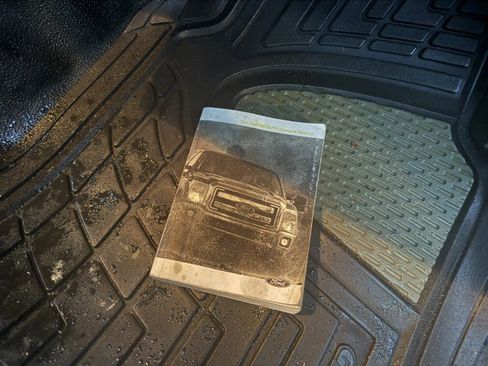 Used 2016 Ford F550 4x4 Crew Cab Super Duty image 23