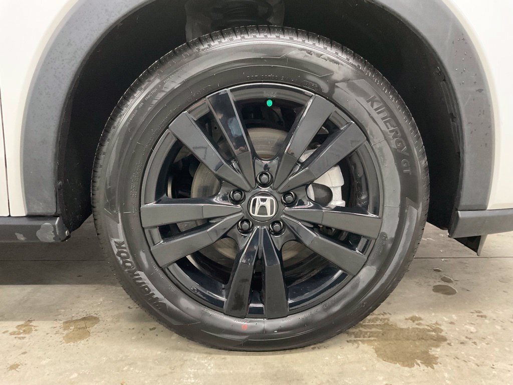 Certified 2026 Honda HR-V Sport image 17