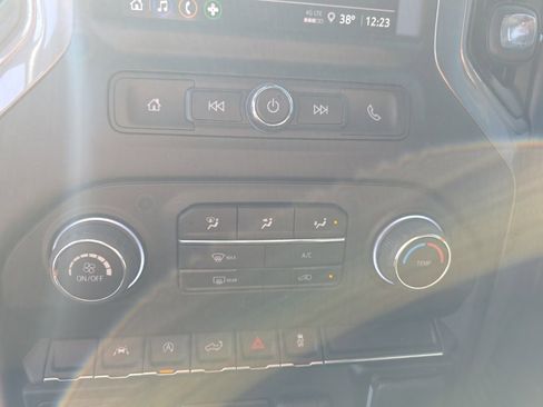 Used 2025 Chevrolet Silverado 1500 Custom w/ Turbomax Blackout Package image 14