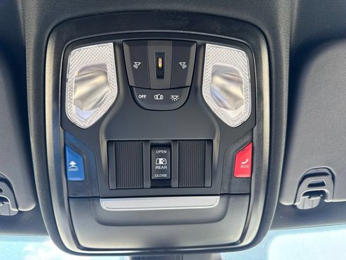 New 2026 RAM 1500 Express AWD/4WD image 19