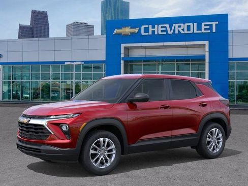 New 2026 Chevrolet TrailBlazer LS w/ LS Convenience Package FWD image 2