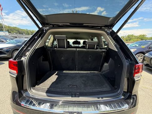 Used 2023 Volkswagen Atlas SE AWD/4WD image 25