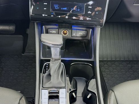 Used 2024 Hyundai Santa Cruz Limited image 37