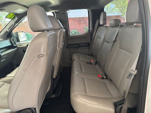 Used 2018 Ford F150 XL w/ Equipment Group 101A Mid RWD image 28