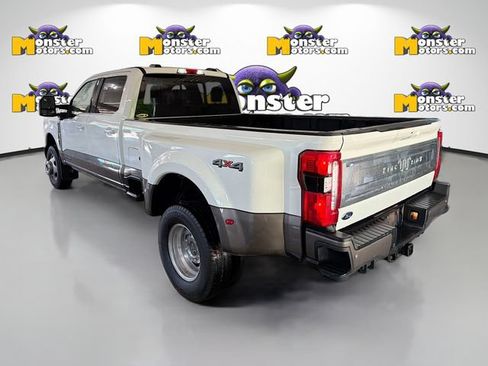 Used 2023 Ford F350 King Ranch AWD/4WD image 6
