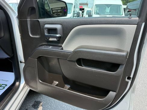 Used 2019 Chevrolet Silverado 1500 W/T w/ WT Convenience Package AWD/4WD image 28
