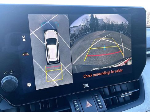 Used 2024 Toyota RAV4 Limited image 20