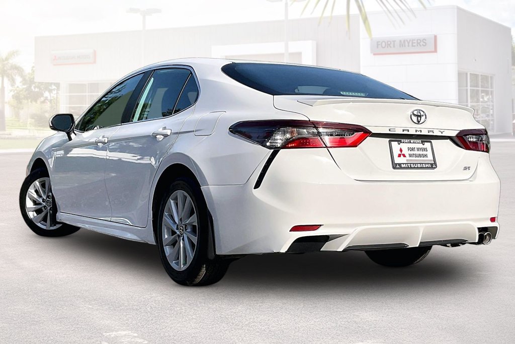Used 2024 Toyota Camry SE FWD image 30