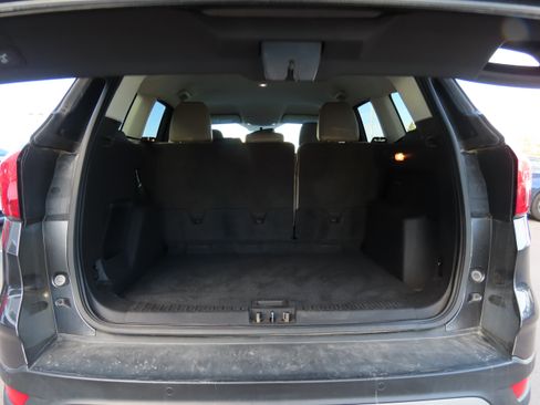 Used 2019 Ford Escape SEL image 19