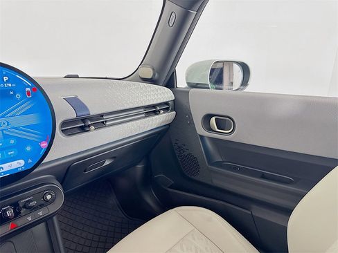 Certified 2025 MINI Cooper S image 22