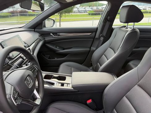 Used 2022 Honda Accord Sport image 42