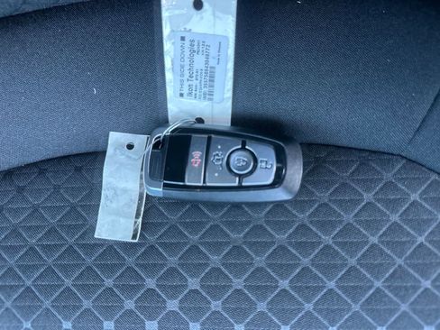 Used 2025 Ford Escape Active image 28