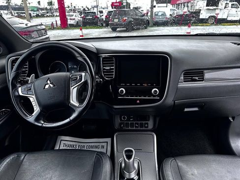 Used 2022 Mitsubishi Outlander LE AWD/4WD image 15