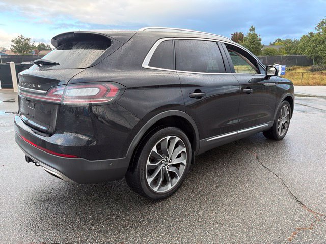 Used 2022 Lincoln Nautilus Reserve w/ Equipment Group 201A FWD image 3