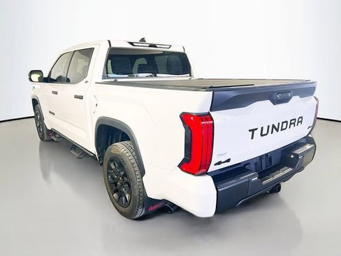 Used 2025 Toyota Tundra SR5 w/ SR5 Convenience Package AWD/4WD image 6