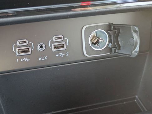 New 2025 Jeep Grand Cherokee L Limited image 26