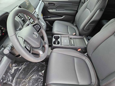 New 2026 Honda Odyssey Sport-L image 11