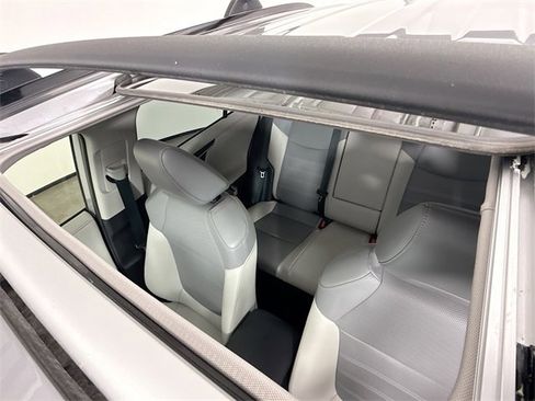 Used 2024 Toyota RAV4 Limited image 21