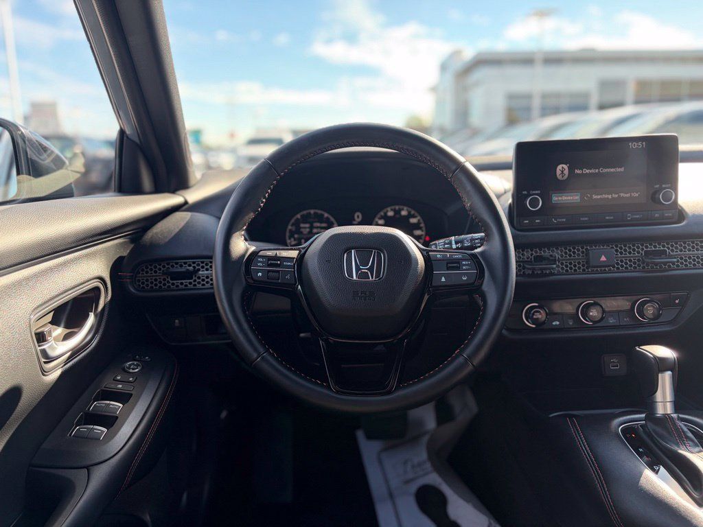 Used 2025 Honda HR-V Sport image 19