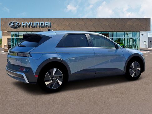 New 2026 Hyundai Ioniq 5 SEL RWD image 8