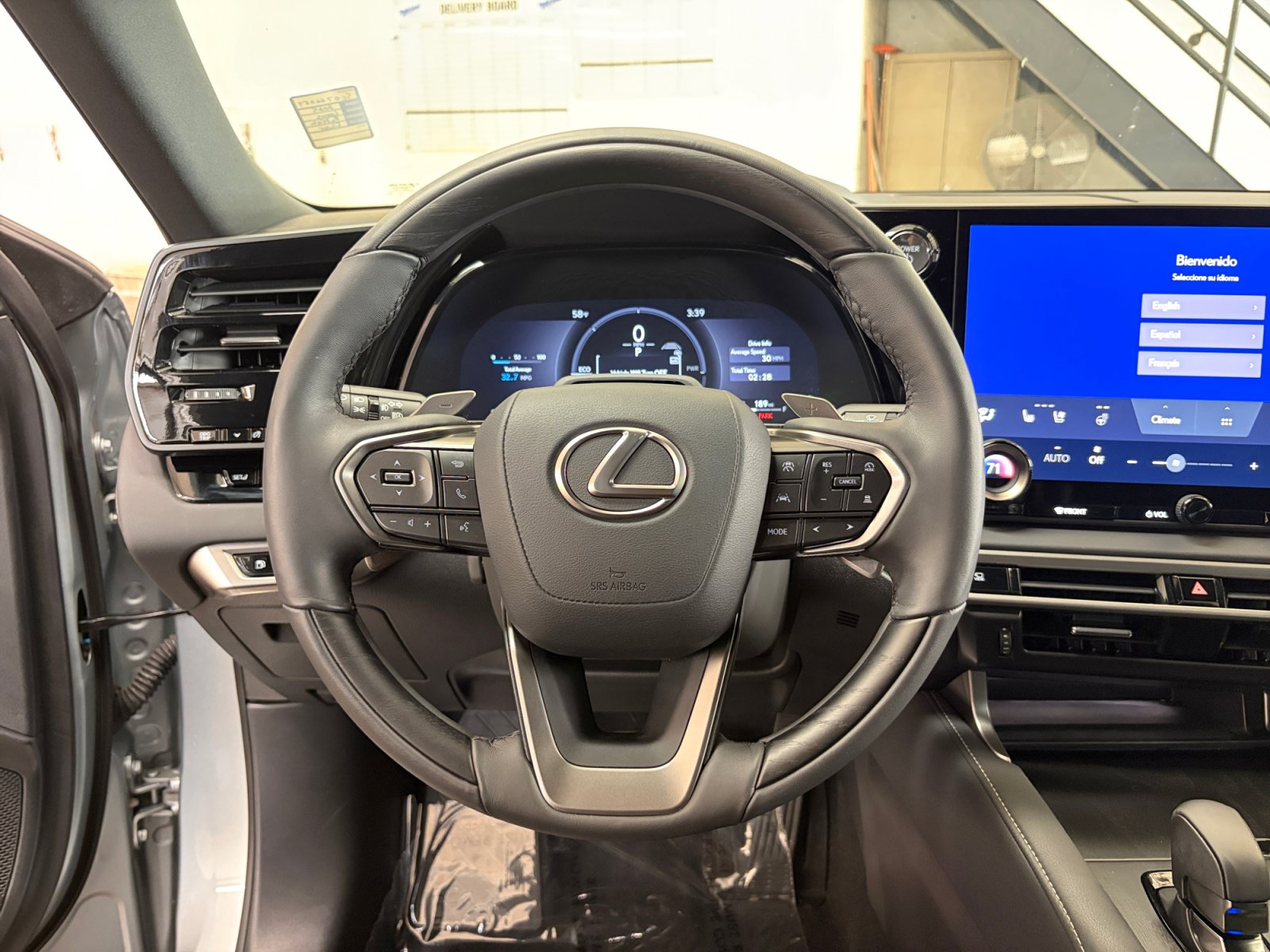Used 2025 Lexus RX 350h w/ Convenience Package AWD/4WD image 9