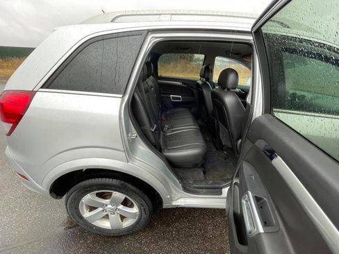 Used 2012 Chevrolet Captiva Sport LT w/ Convenience Package FWD image 27