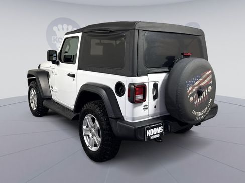 Used 2020 Jeep Wrangler Sport image 4