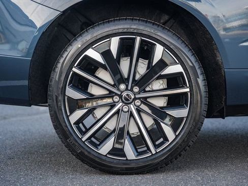 New 2026 Volvo XC60 T8 Ultra w/ Protection Package Premier image 17