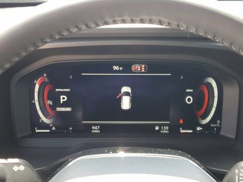 Used 2026 Nissan Rogue SL FWD image 21