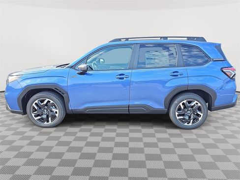 New 2025 Subaru Forester Premium image 8