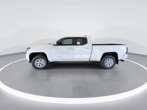 New 2026 Toyota Tacoma SR5 image 5