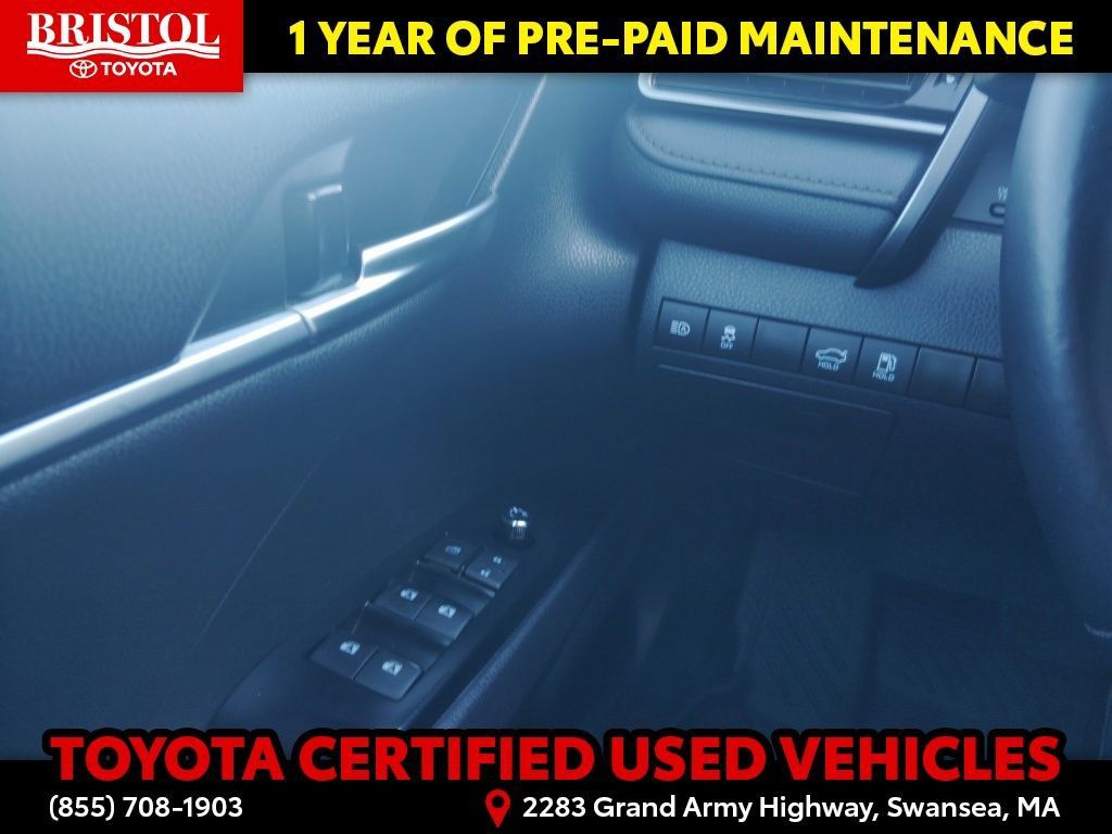 Certified 2019 Toyota Camry XLE FWD image 20