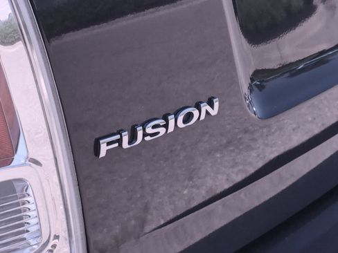 Used 2007 Ford Fusion SEL FWD image 13