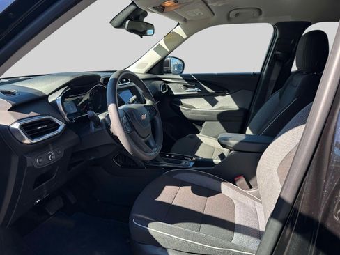 Certified 2023 Chevrolet TrailBlazer LT image 5