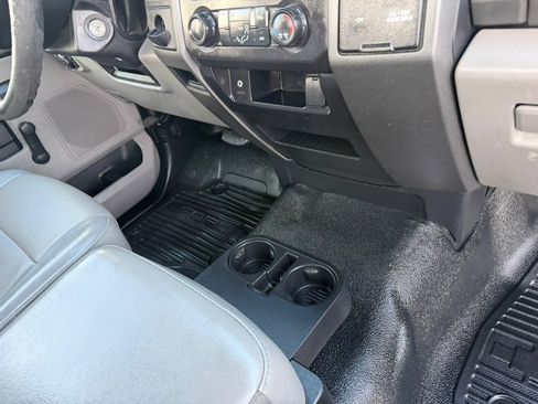 Used 2018 Ford F250 XL RWD image 13