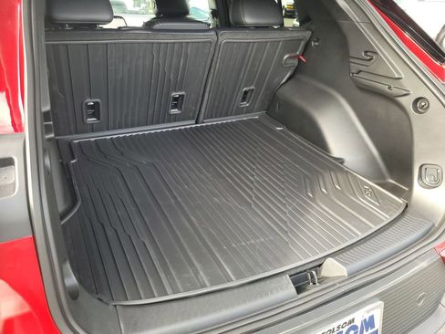 New 2026 Chevrolet Equinox EV LT image 25