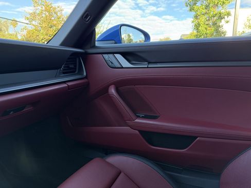 Certified 2025 Porsche 911 Carrera image 24