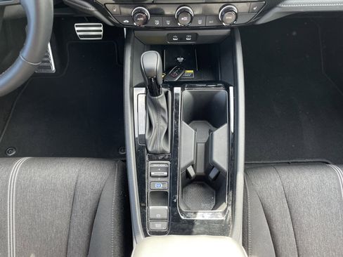 Used 2025 Honda Accord Sport image 37