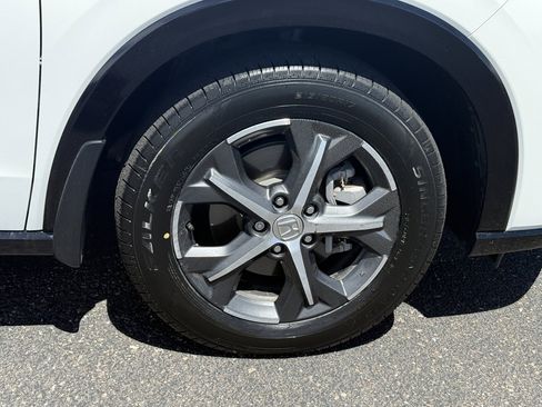 Certified 2024 Honda HR-V EX-L image 28