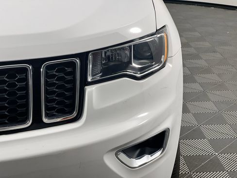 Used 2020 Jeep Grand Cherokee Limited image 10