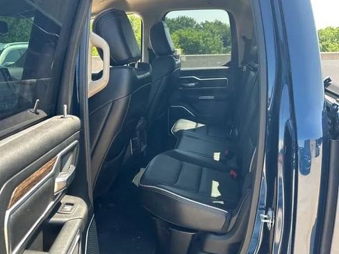 Used 2019 RAM 1500 Laramie AWD/4WD image 21