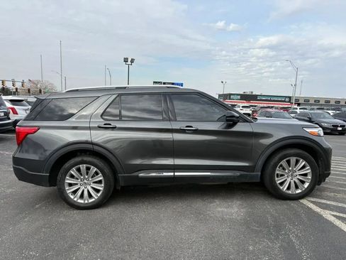 Used 2020 Ford Explorer Limited AWD/4WD image 6