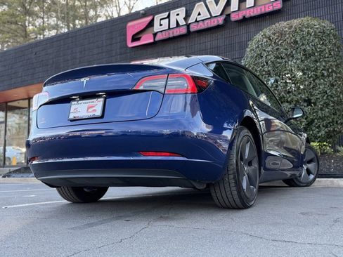 Used 2023 Tesla Model 3 Standard Range image 13