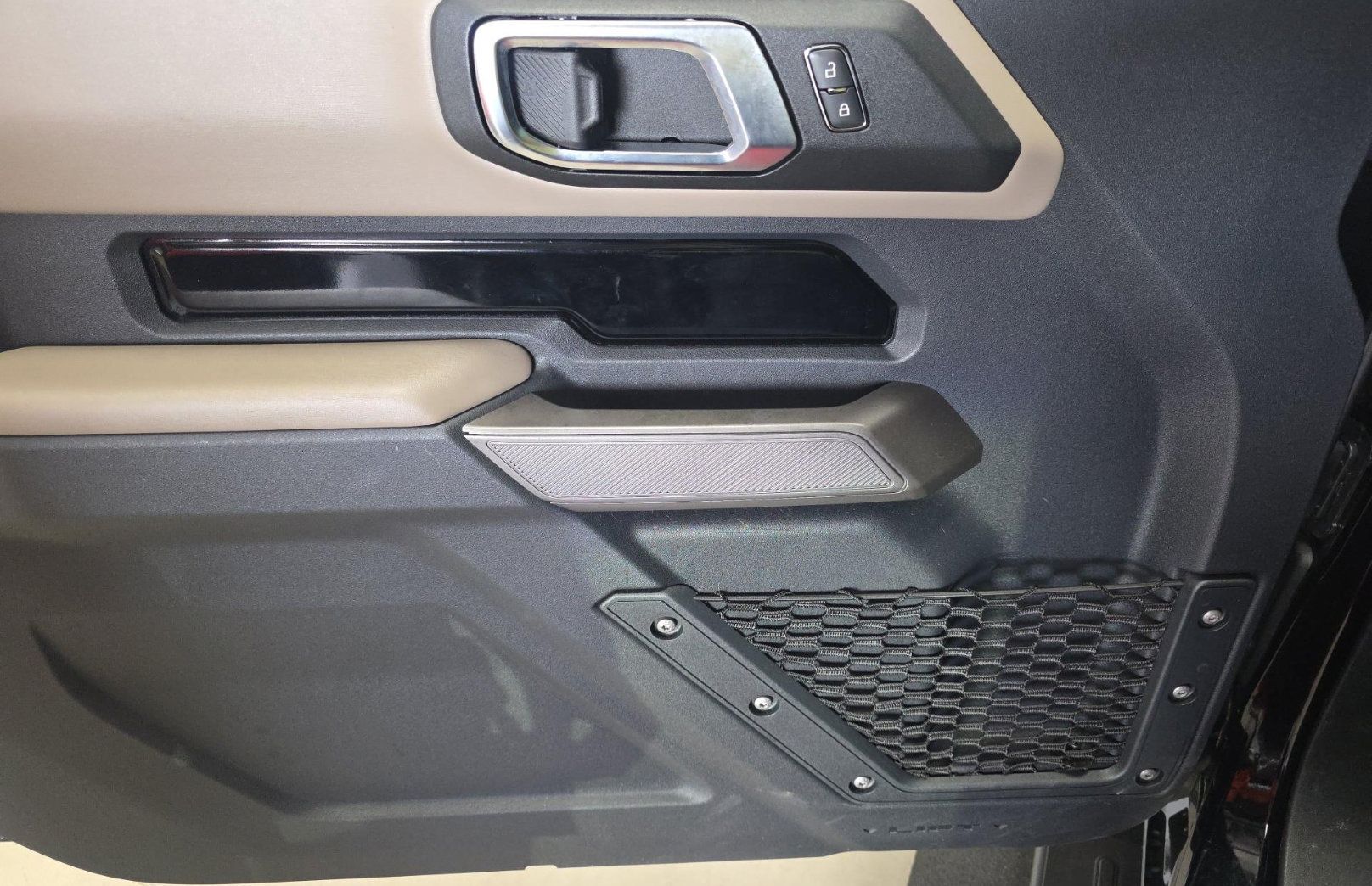 Used 2022 Ford Bronco Wildtrak AWD/4WD image 9