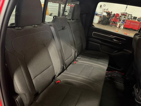 Used 2020 RAM 1500 Big Horn AWD/4WD image 18