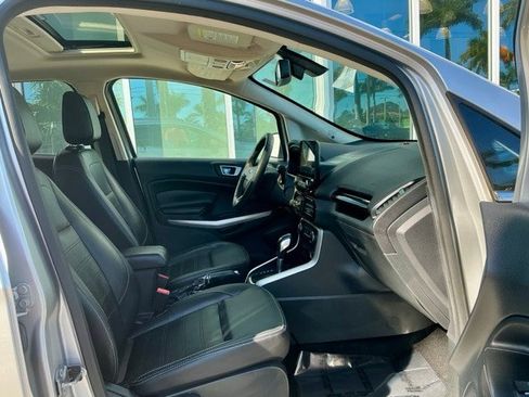 Used 2019 Ford EcoSport Titanium image 14