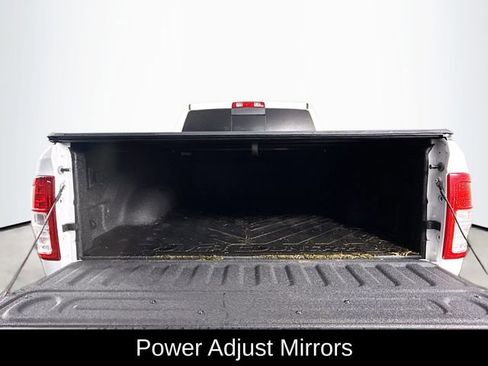 Used 2024 RAM 2500 Tradesman w/ Chrome Appearance Group image 24