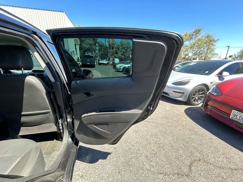 Used 2015 Chevrolet Spark LT image 14